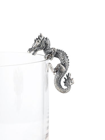 Сувенир из серебра 925 пробы «Собутыльник Дракон»