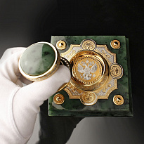 Настольная «Печать из нефрита»