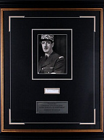 Панно с подлинным автографом Ш.де Голля