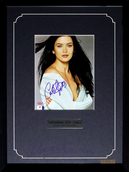 Панно с подлинным автографом Кетрин Зета-Джонс