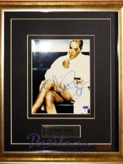 Панно с подлинным автографом Шерон Стоун