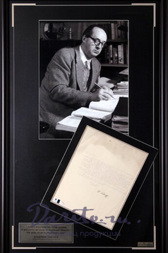 Панно с подлинным автографом В. Набокова