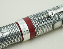 Лимитированная ручка-роллер Montegrappa «Cosmopolitan Moscow»