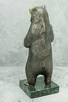 Скульптура из бронзы «Медведь»