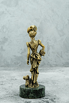 Скульптура из бронзы «Дама с собачкой»