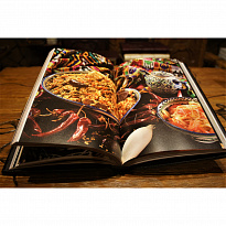 Подарочное издание с иллюстрациями «Сталик Ханкишиев: казан, мангал и другие мужские удовольствия»