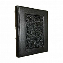 Евангелие в кожаном переплете с художественной накладкой
