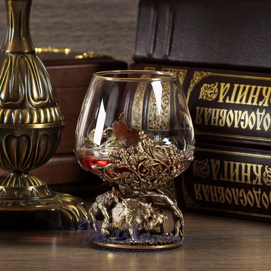 Коньячный бокал «Охота на вепря»