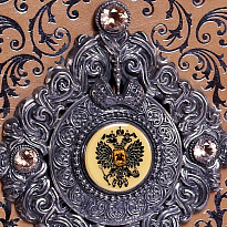 Подарочная книга «Романовы. 300 лет служения России»