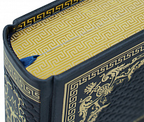 Книга в подарок «Двенадцать стульев. Золотой теленок»