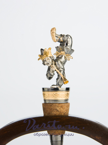 Пробочник «Скоморох с жалейкой»