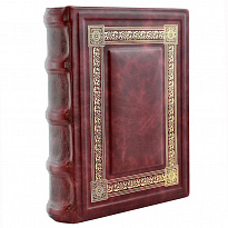 Фотоальбом Классика в кожаном переплете с золотым тиснением в цвете бордо