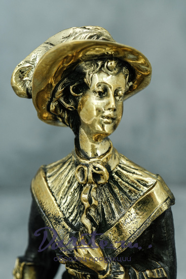 Колокольчик из бронзы «Амазонка»