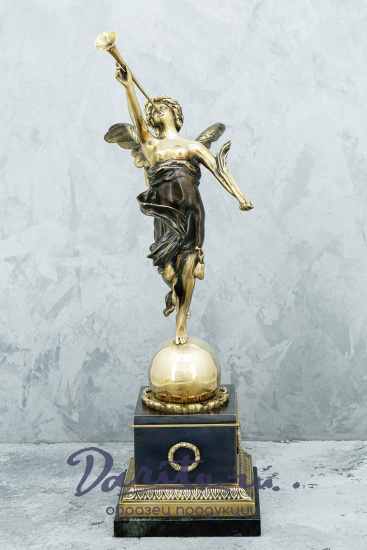 Скульптура из бронзы «Ангел трубящий»