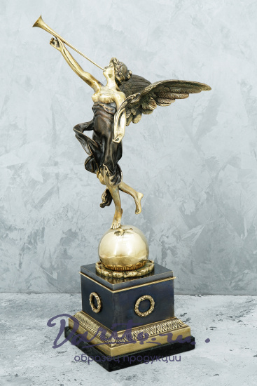 Скульптура из бронзы «Ангел трубящий»