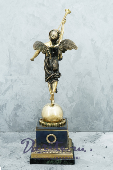 Скульптура из бронзы «Ангел трубящий»
