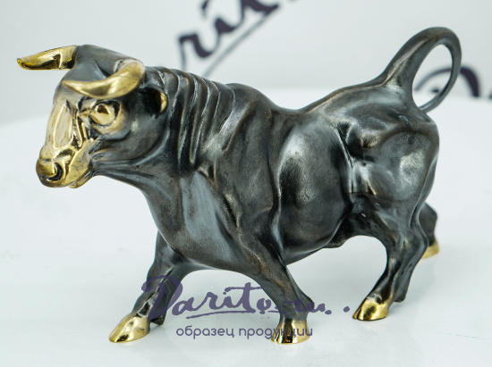 Скульптура из бронзы «Бык»