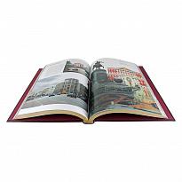 Книга Москва в кожаном переплете на французском языке