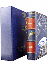 Космонавтика подарочная книга в кожаном переплете.