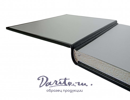 Подарочная книга «Оружие. С древних времен до XIX века»