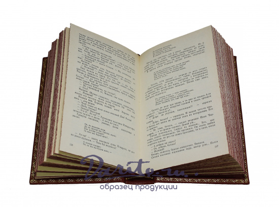 Собрание сочинений В. Шукшина в 3-х томах в кожаном переплете с тиснением