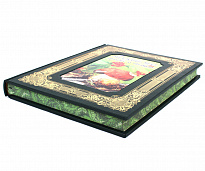 Книга в подарок «Русский лес. Грибы и ягоды»