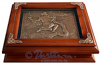 Деревянная ключница «Водолей»