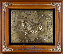 Деревянная ключница «Козерог»