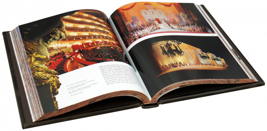 Книга «Moscow/ Москва»