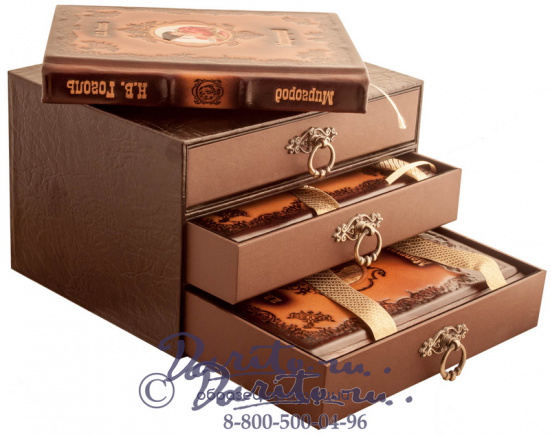 Издание Гоголя Н В «Собрание сочинений в 3 томах»